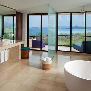Wow Suite 1 Bedroom Suite 1 King Ocean view Corner room